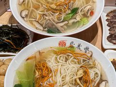-鼎义丰功夫面(星光大道店)