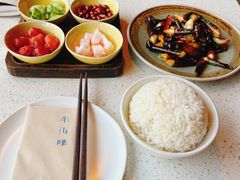 -半山腰·云南菜(侨福芳草地店)