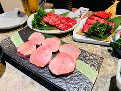 -炼火烤肉店