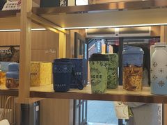 -霸王茶姬(南强街店)