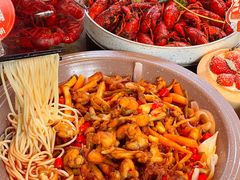 -辣皇朝小龙虾(六一店)