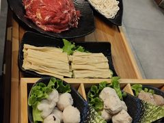 -汤宴·参须肚包鸡(南京路店)