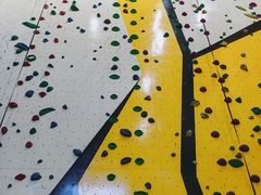 -问山MountQuest攀岩馆