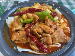 新疆大盘鸡-新疆巴州金丝特餐厅(大钟寺店)