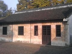 -上海市龙华烈士陵园