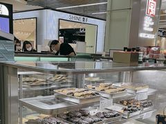 -哈氏·上海哈尔滨食品厂(五角场万达广场店)