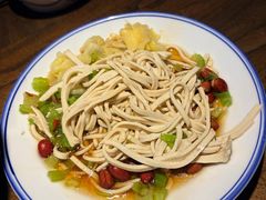 -穿越时尚餐厅(英武中路店)