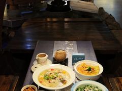 -花溪雨·森林餐厅(石基店)