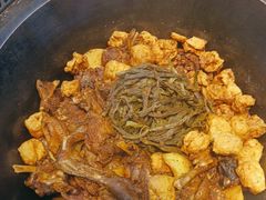 -山河屯铁锅炖·非遗东北菜(南山店)