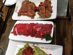 -老房老舍重庆火锅(假日城市店)