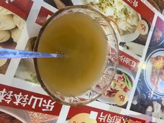 -爆炸头阿姨小四川正宗川味小吃(无任何分店)