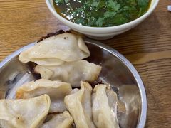 -黄阿姨锅贴大王(万航渡路店)