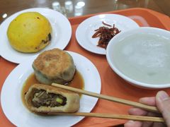 门钉肉饼-白魁老号饭庄(交道口店)