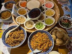 -包整·丝娃娃(一览甲秀楼风景店)