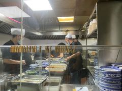 -沪西老弄堂面馆(定西路店)