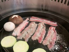 -滋滋烤肉(解放路创客店)