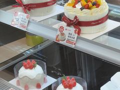 -花花卷卷·鲜食蛋糕(静安久光百货店)