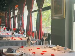 -弦月窗LUNETTE BY AMANDA(复兴路店)