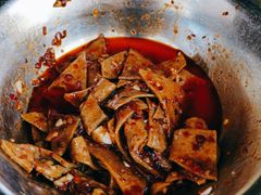 卤煮三角香干-清泉食杂店