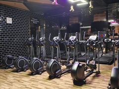 -威蒂斯国际健身游泳会所(东莞庄路店)