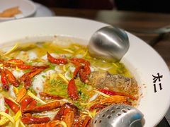 老坛子酸菜鱼（鲈鱼3-4人份）-太二酸菜鱼(广州IFC国金天地店)