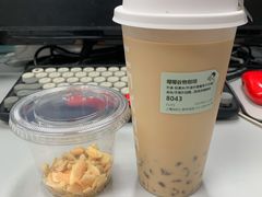 椰椰谷物咖啡-喜茶(上海五角场万达店)