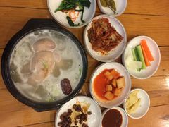 -长寿参鸡汤(朝韩风情街店)