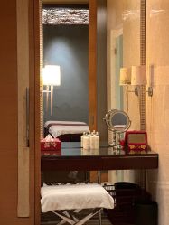 -青岛香格里拉·氣水疗中心