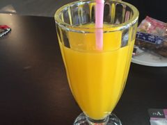 -天塔旋转餐厅