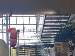 -上海可达汽车销售服务有限公司