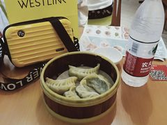 月牙蒸饺-蓉李记成都名小吃(武汉菱角湖万达店)