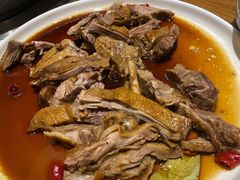 -佬土鹅肠火锅(中建大观店)