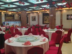 大堂-鹊华居·地道鲁菜·海鲜·融合味(大明湖店)