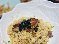 牛肉鹅肝炒饭-阿吾罗日本料理(K11艺术中心店)