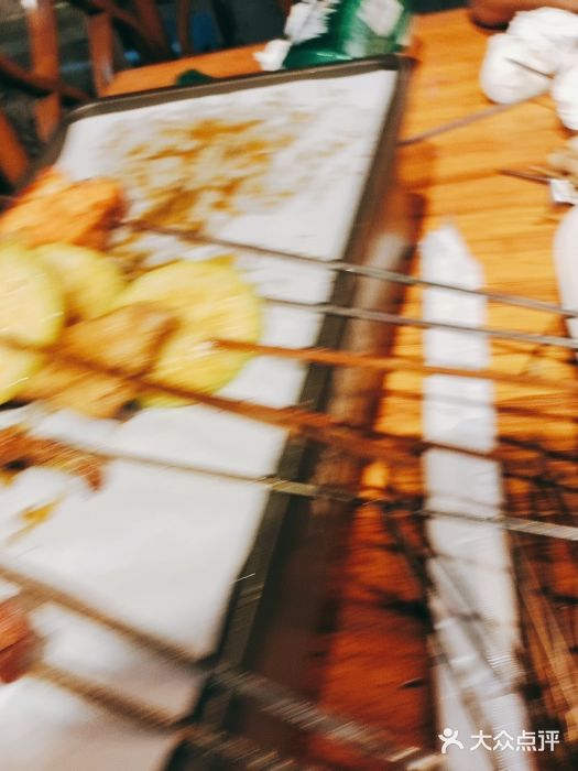 在老街·淮安大排档·甜麻干煸龙虾·烧烤(河下古镇店)图片