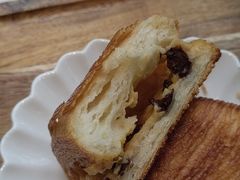 -VERIE BAKEHOUSE