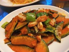 -柴窝堡22号辣子鸡·传承新疆菜