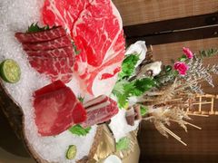 -余欢领鲜火锅(新街口店)