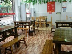 -一品红烧鸭特色川菜(三岔湖店)