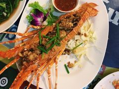 蒜蓉龙虾-两兄弟Song Pee Nong(2号店)