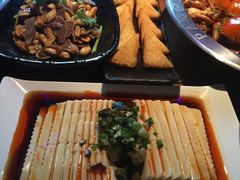 -胖哥俩肉蟹煲(济南世茂国际广场店)