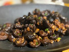 碧绿百花小香菇-HOME餐厅粤菜 融合菜