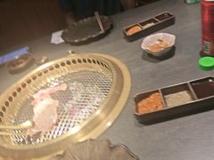 -铭牛烧肉·和牛海鲜自助(高新月牙湖店)