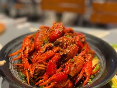 -肥肥虾庄·金牌油焖大虾(杨园滨江时代walk店)