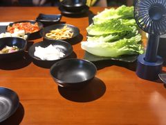 -肉甲韩国木炭烤肉(新壹街1店)