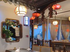 -万重锦·人文川菜馆(骡马市店)