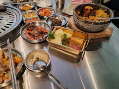 -哈哈碳都·牛肋条无限自助烤肉(宝龙店)