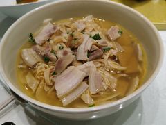 -建国蚵煎蚵面
