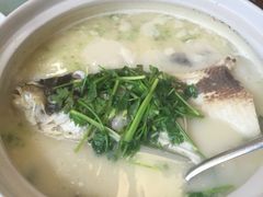 -天乐农家鱼头王(天目湖店)