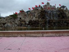 -雪山彩虹谷景区